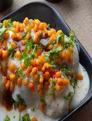 Aloo Papri Chaat